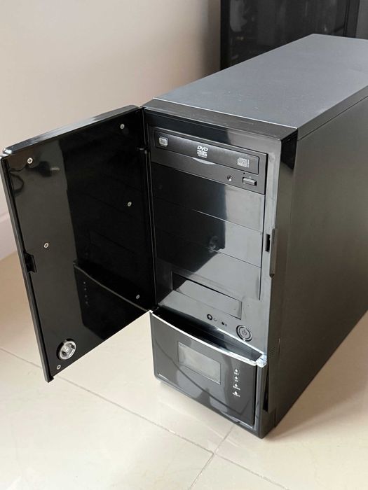Komputer stacjonarny