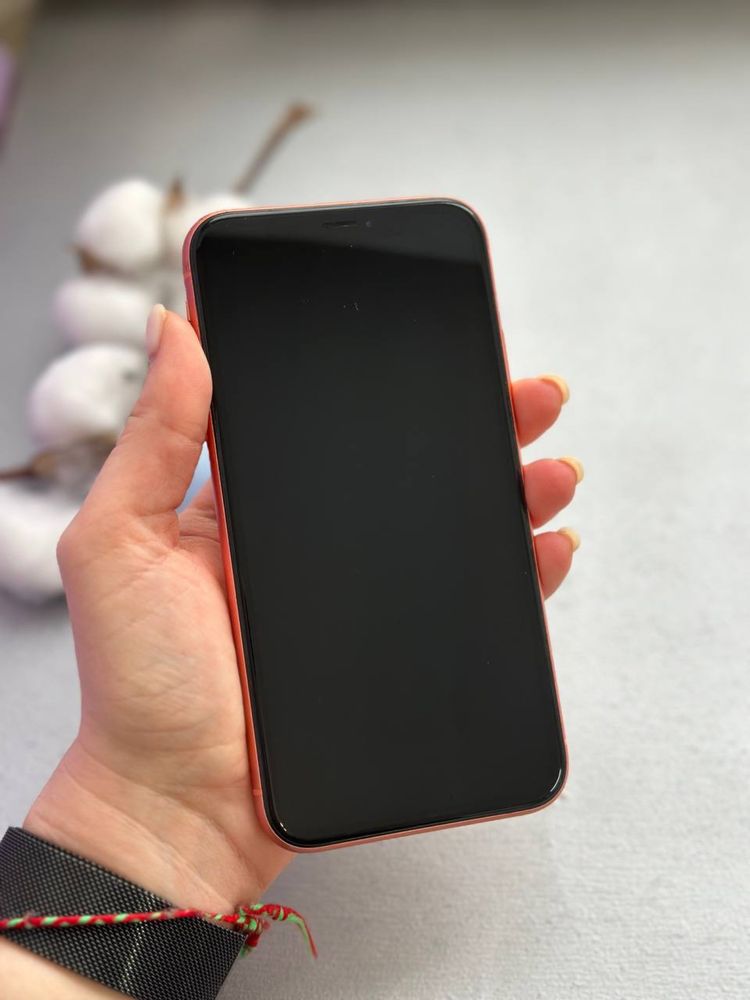 Apple iPhone XR 256Gb Coral. Neverlock. Б/в