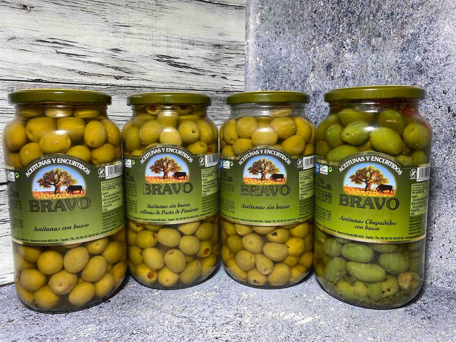 Оливки Bravo в асортименті 4 види
Вага 1000/550 грам