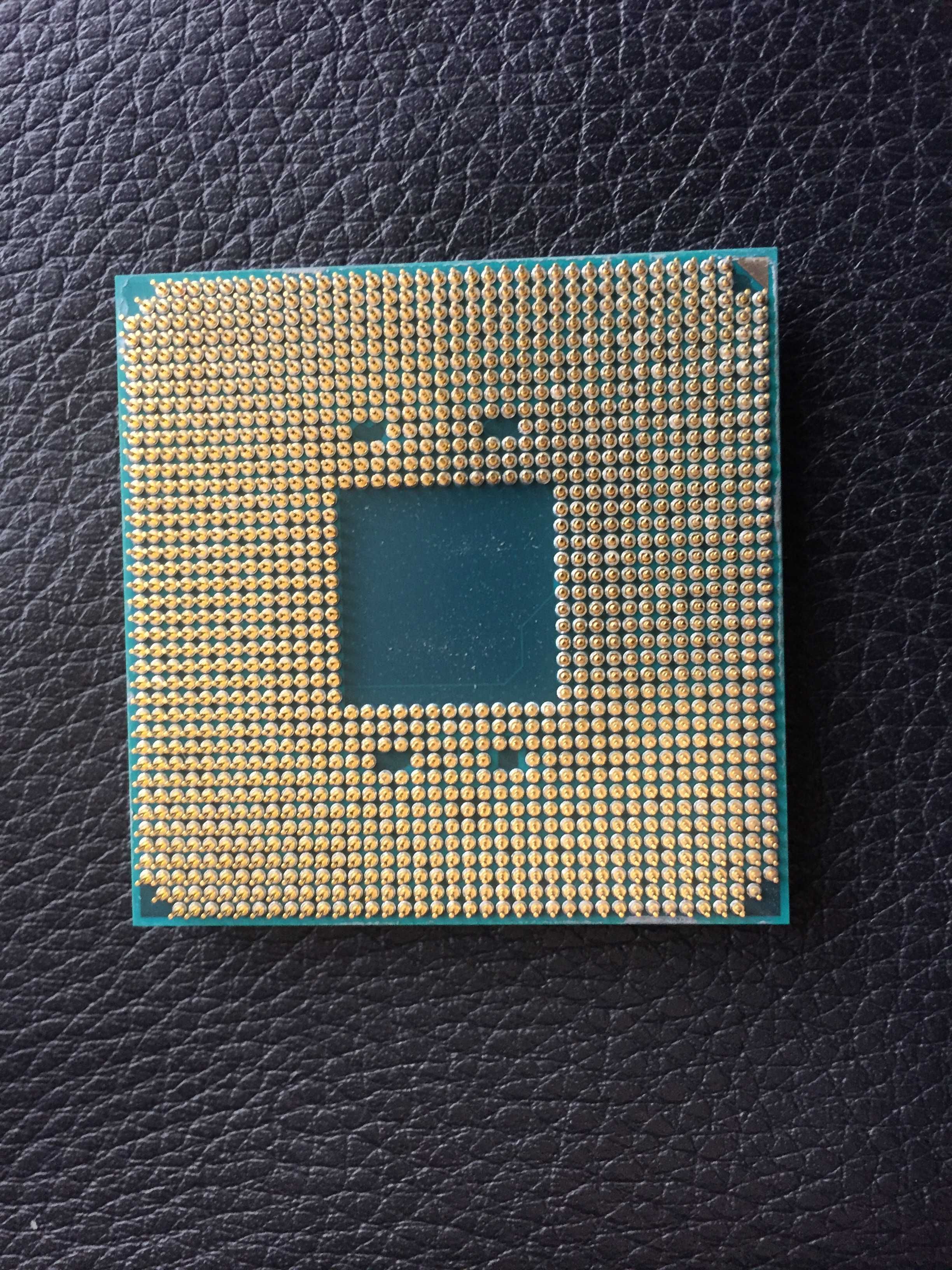 Процессор AMD Ryzen 7 2700