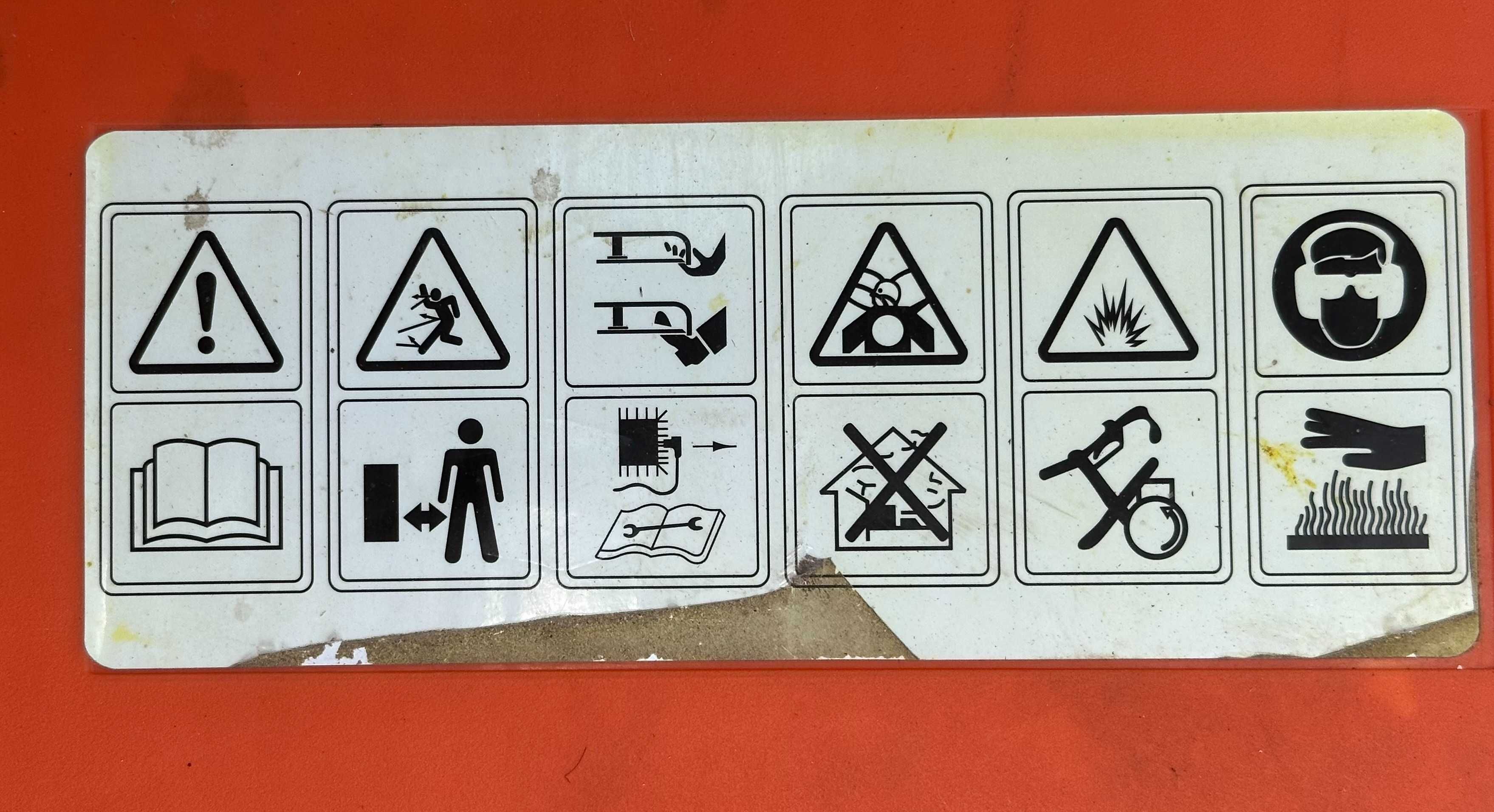 Kosiarka spalinowa z napędem HKS 250 NL