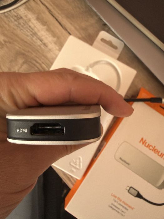 USB-хаб Kingston Nucleum USB 3.1 Type-C (C-HUBC1-SR-EN)