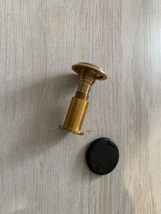 Продам дверне вічко глазок 30/55 б/у