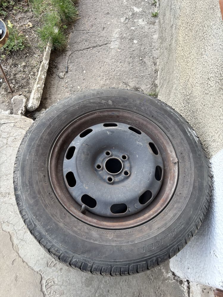 Колеса в зборі на літній резині r15
