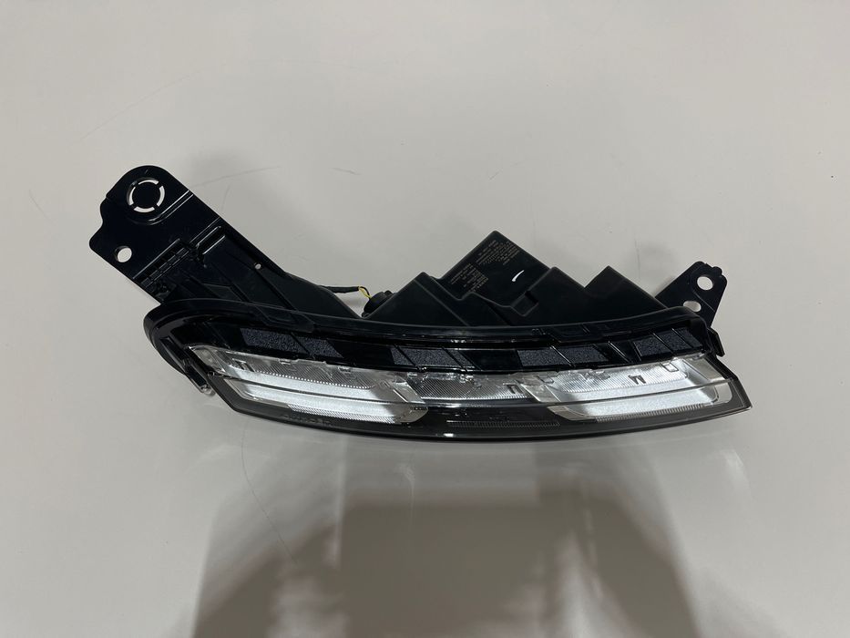 Citroen C5 Aircross Lampa Prawa LED DRL