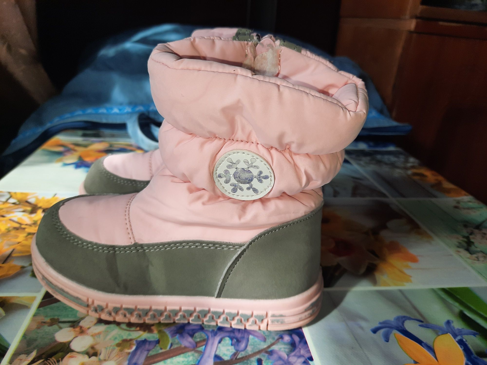 Зимові теплі черевички (сапожки) для дівчинки 25 розмір 2-3 роки