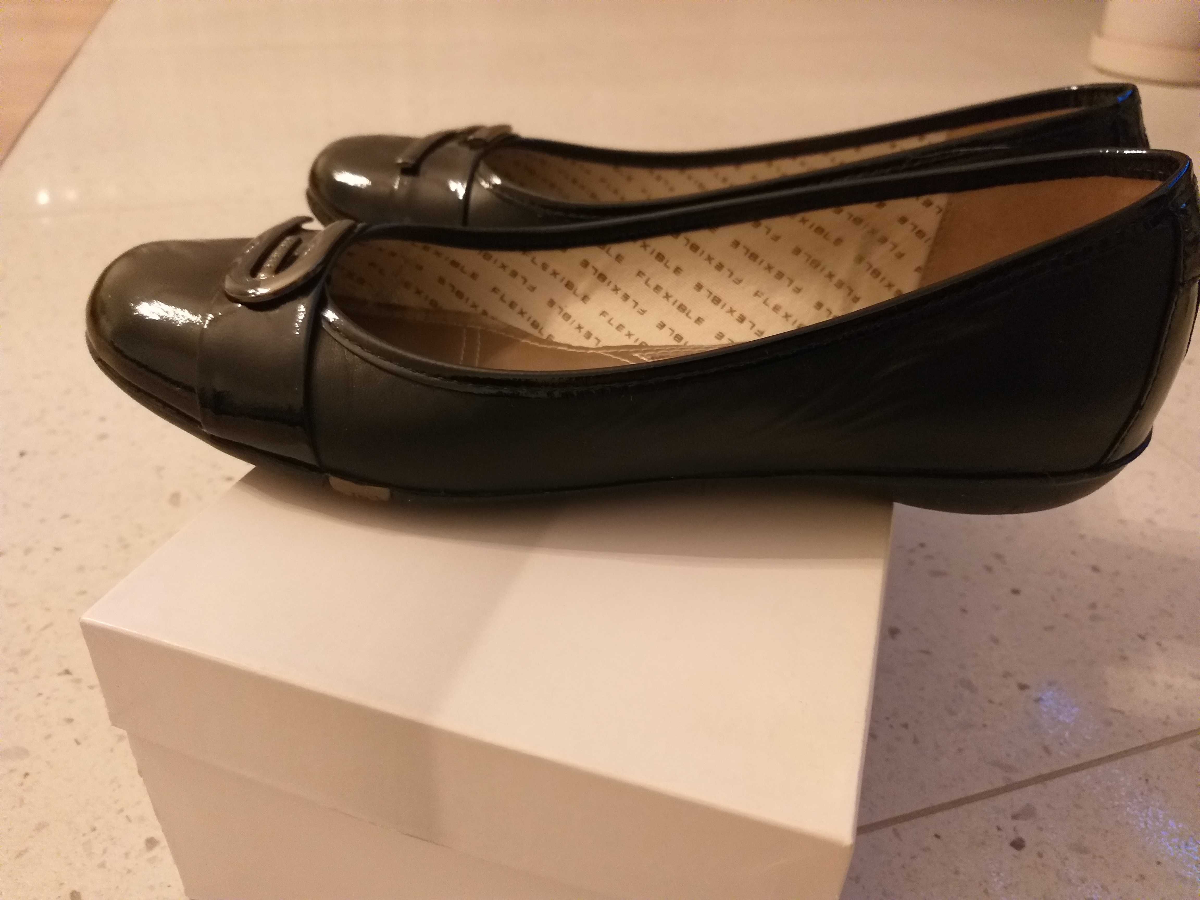 Buty czółenka BATA rozmiar 41