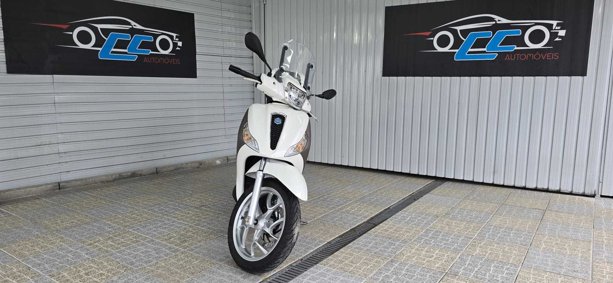 PIAGGIO 125 Como Nova