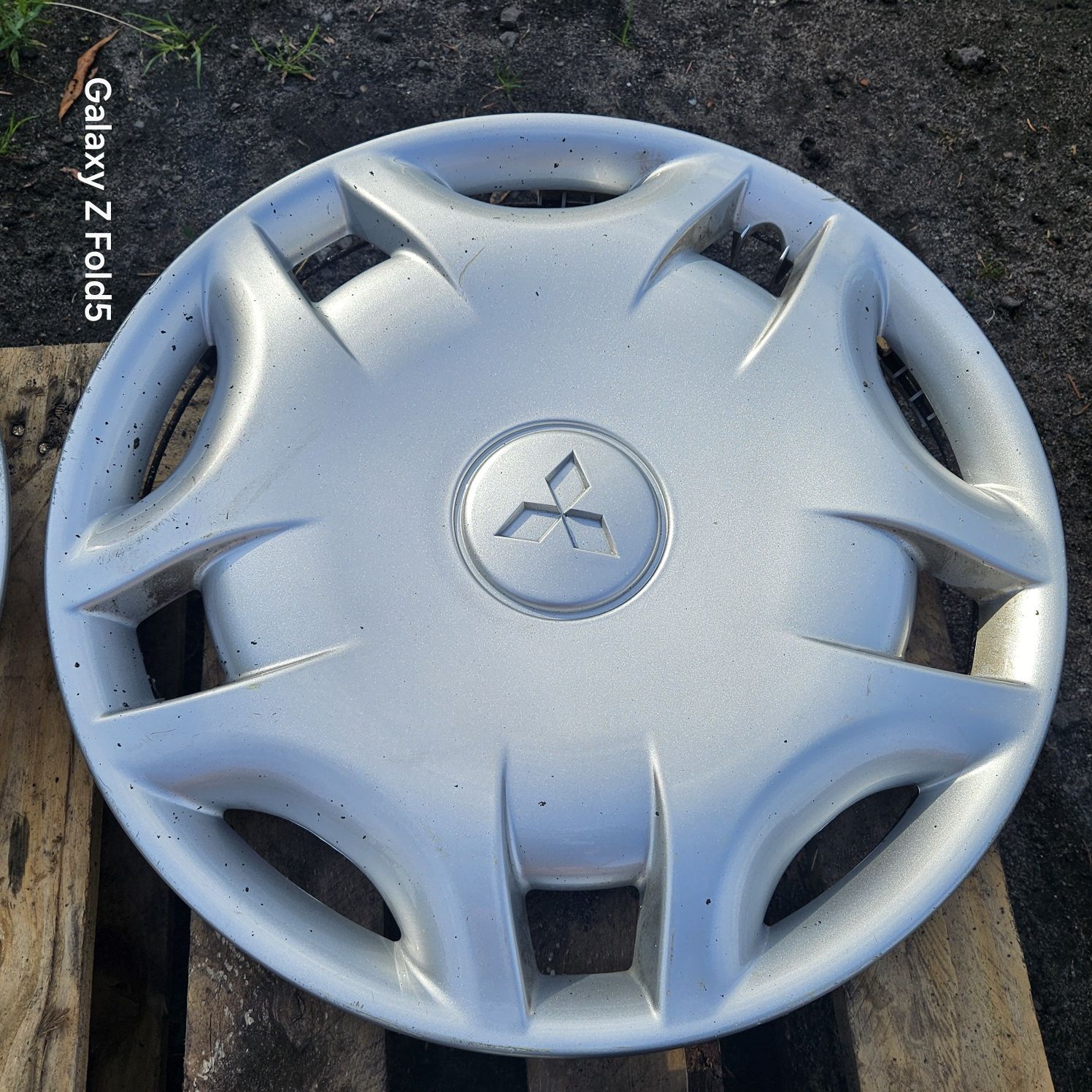 Kołpaki 15 Mitsubishi Colt Lancer Eclipse Space Star Carisma