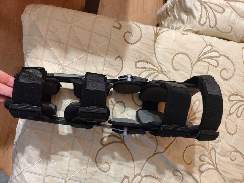 Orteza stawu kolanowego Breg T Scope uniwersalna