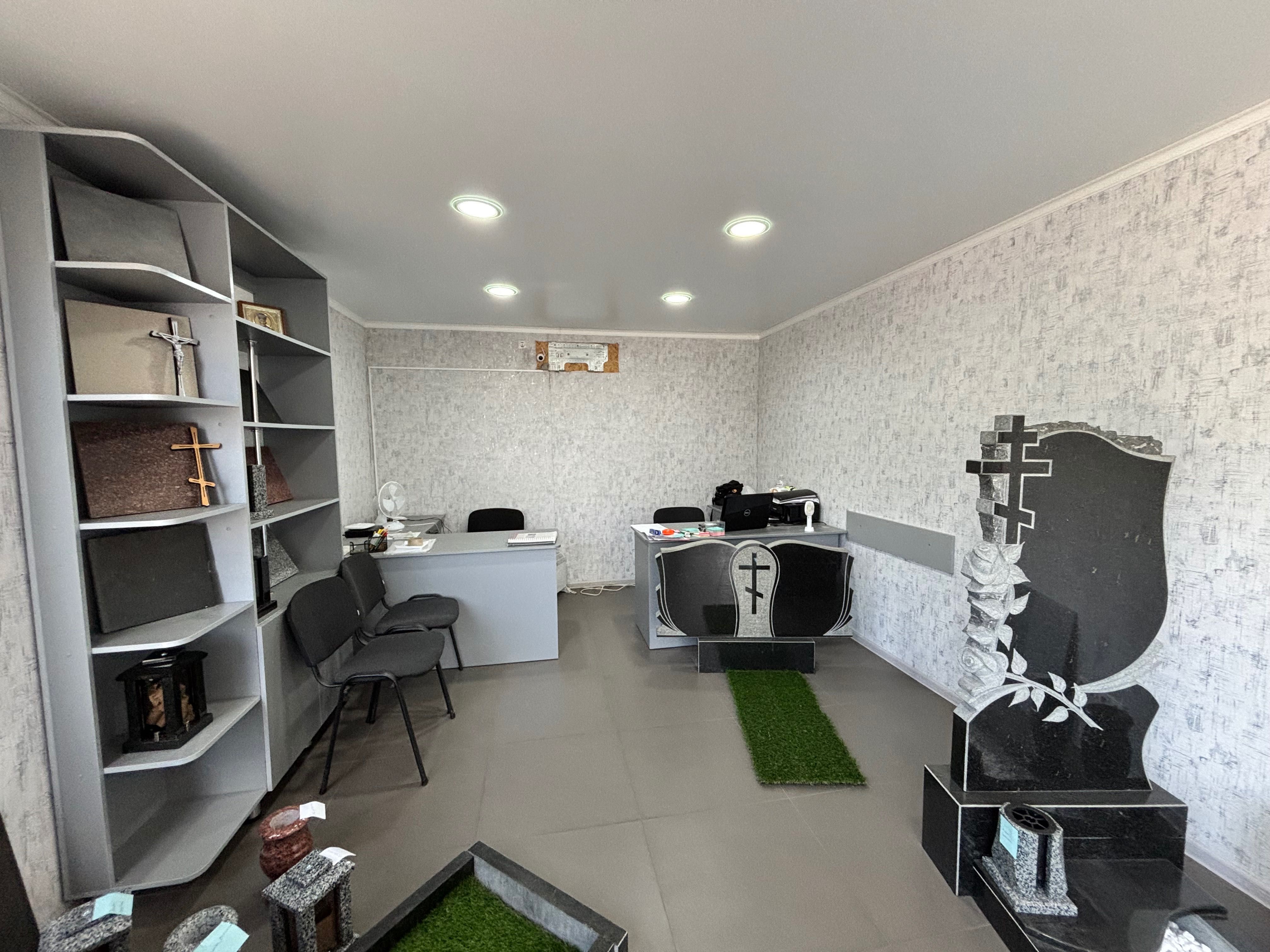 Продається приміщення по вулиці Одеська