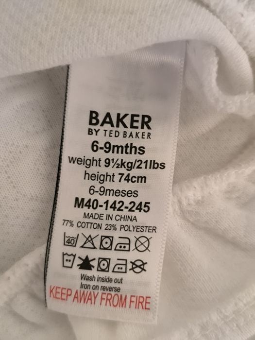 Śliczna biała sukienka Baker dla dziewczynki 74 – okazja!