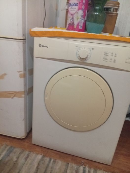 Máquina de secar roupa trabalhar muito bem