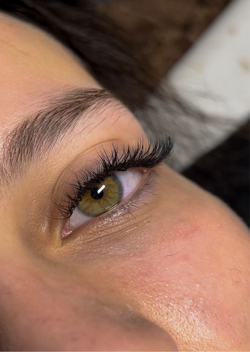 Нарощення вій центр