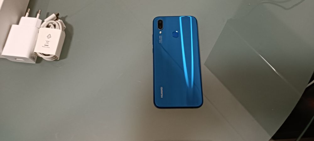 Huawei p20 lite azul