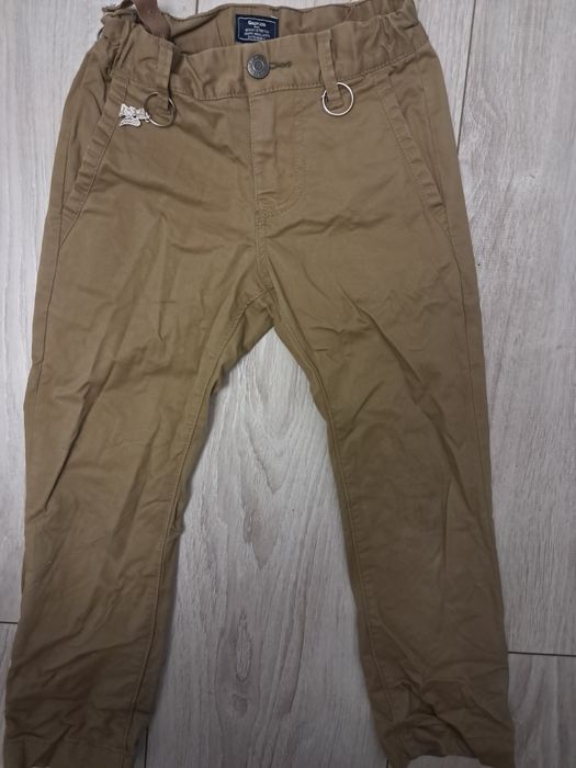 Spodnie eleganckie brązowe slim chlopięce Gap r 110