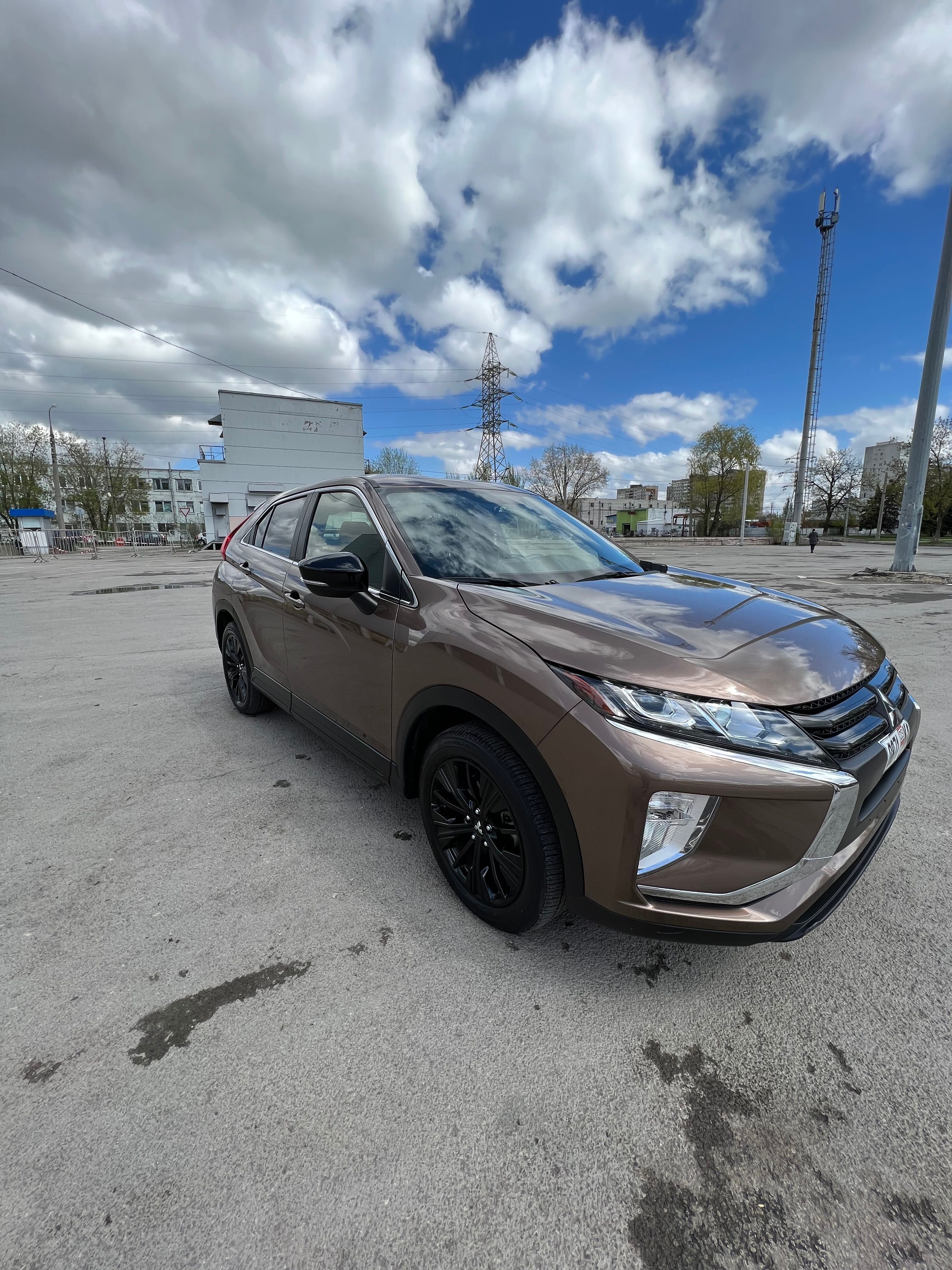 Mitsubishi Eclipse Cross авто машина