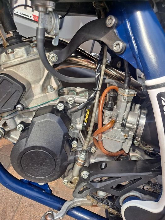 KAWASAKI KX 250 23r HusqwarnaTC 85 22r