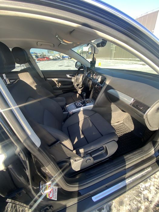 Продам легковий автомобіль