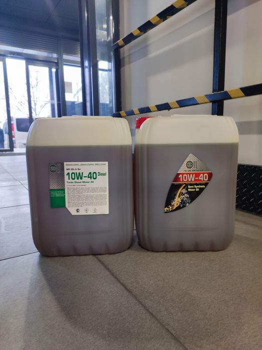 Масло 10w40 напівсинтетика (20л).