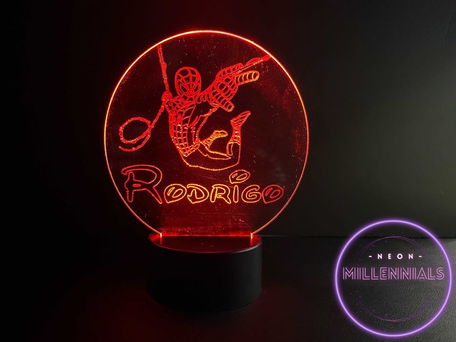 Candeeiro acrílico com Led