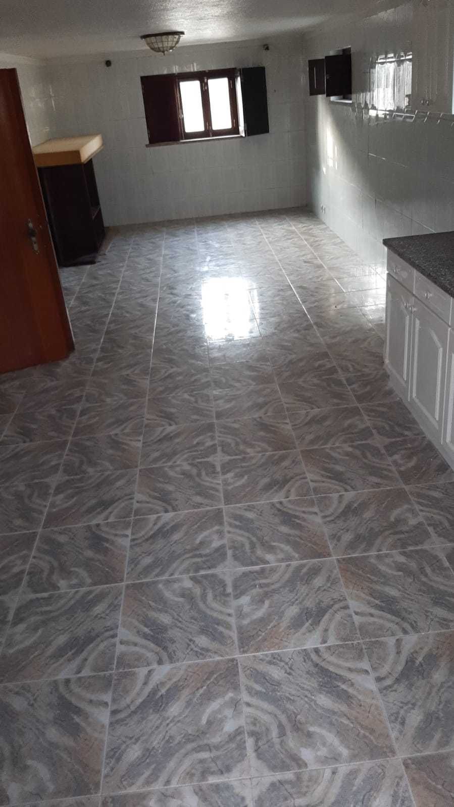 T0 / com parte da garagem