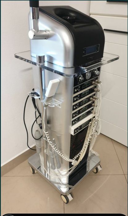 Kombajn kosmetyczny 17 funkcji