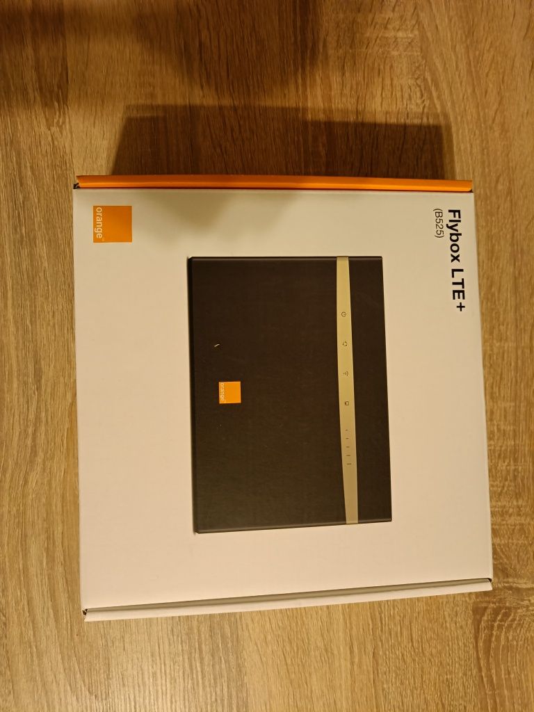 Router Flybox LTE+ B525