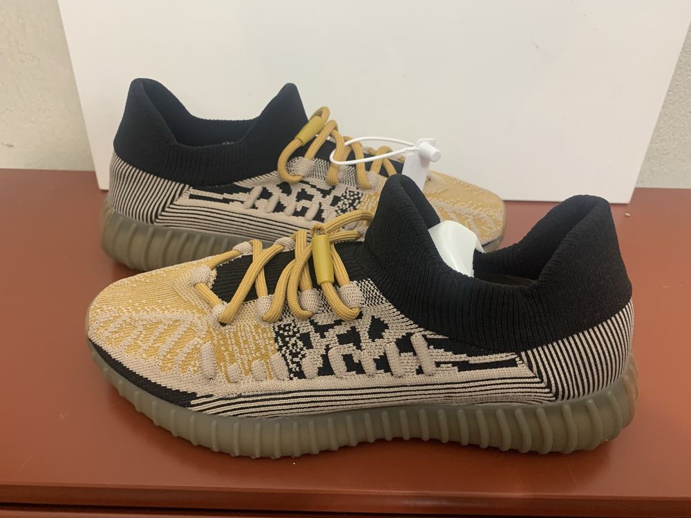 Adidas yeezy 350 v 2 cmpct eu :43.1/3