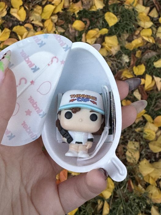 Обмін Kinder Joy Stranger Things