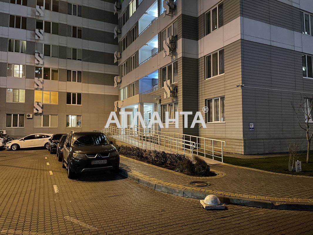 Двухкомнатная квартира в новом  ЖК Альтаир-1 Киевский район