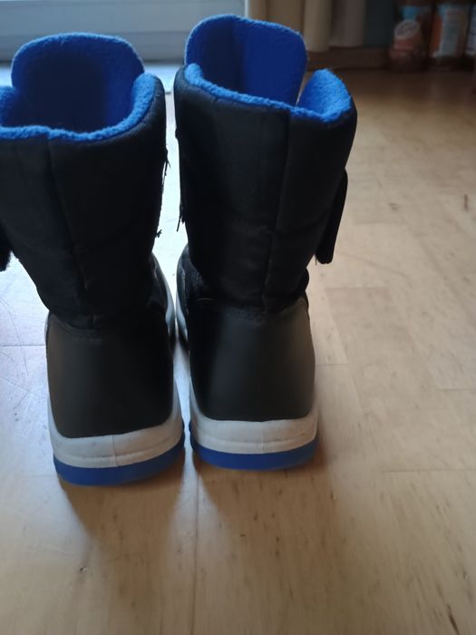 Buty  zimowe  33
