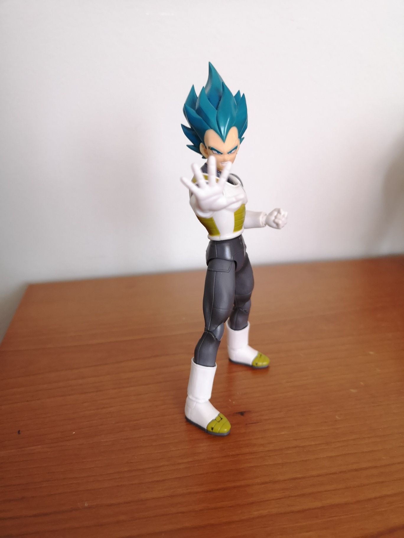 S.h.figuarts  Super Saiyan God Super Saiyan Vegeta Dragon Ball