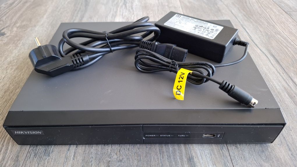 Видеорегистратор Hikvision Turbo HD + AHD DS-7216HQHI-F1/N