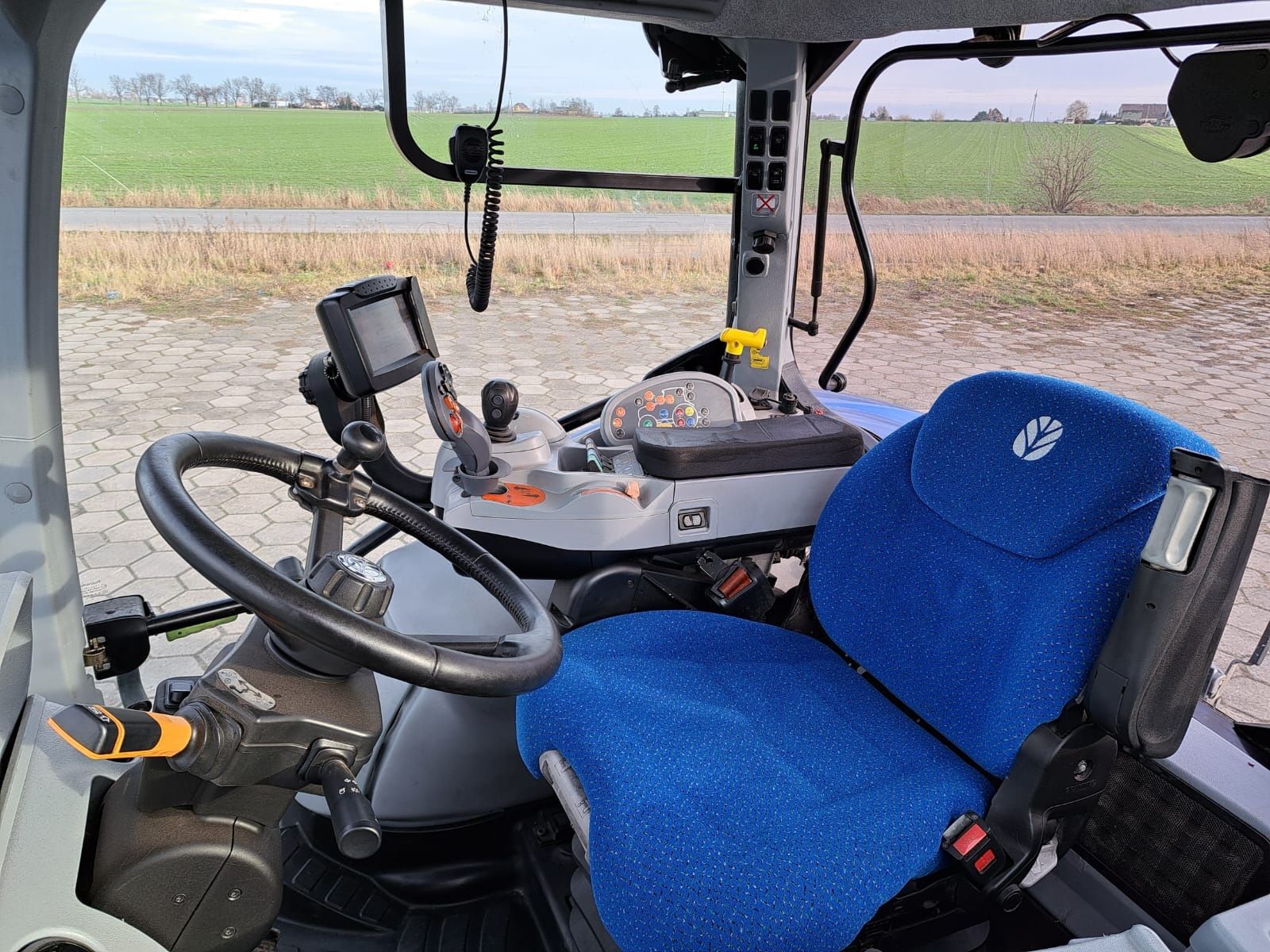 New Holland T7.210 Klima,Tuz,Zarejestrowany,Rok 2015, Fv-Vat,Niemcy