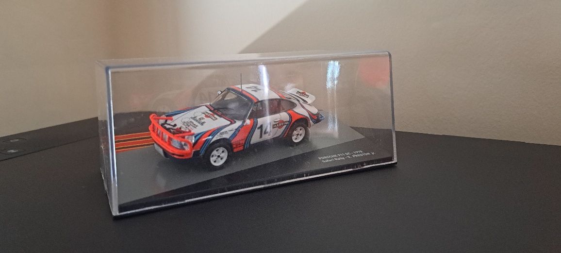 Miniatura 1:43 Porsche 911 SC Safari