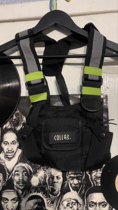 Нагрудна сумка від бренду Collab