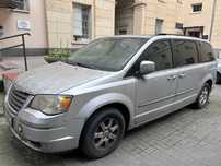 Chrysler Town&Country 4,0