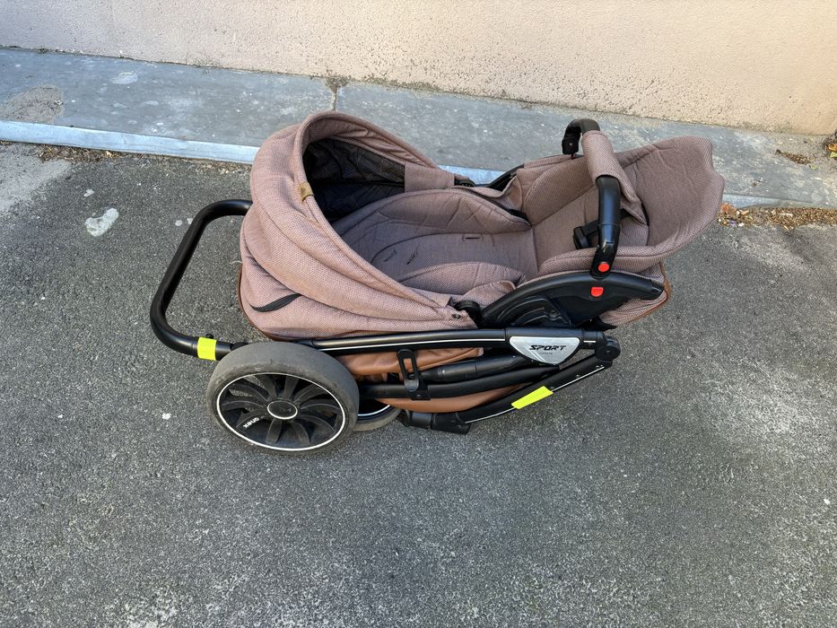 Anex 3 в 1 дуже зручна коляска