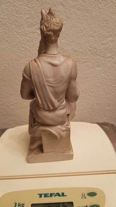 estatueta Moisés muito antiga e pesada