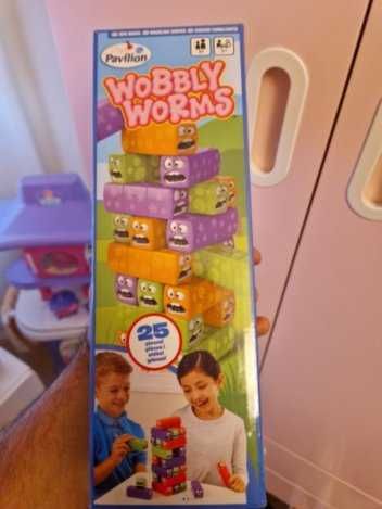 Jogo Jenga - Wobbly Worms