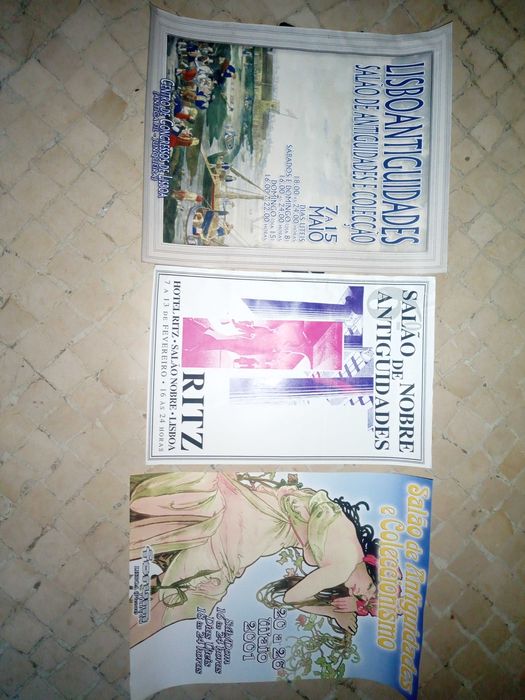 3 cartazes de feiras de antiguidades e velharias