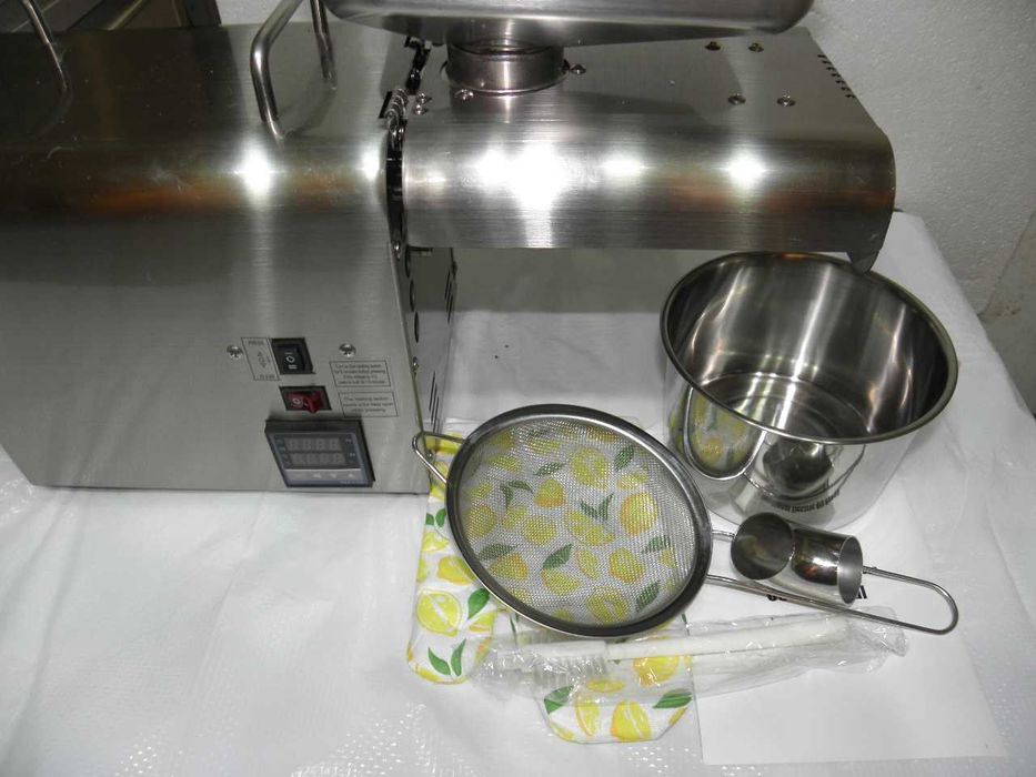 Маслопрес віджиму олії, електричний, шнековий, компактний