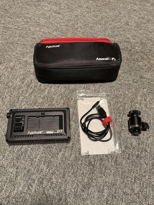 Amaran F1 lampa Camera top light