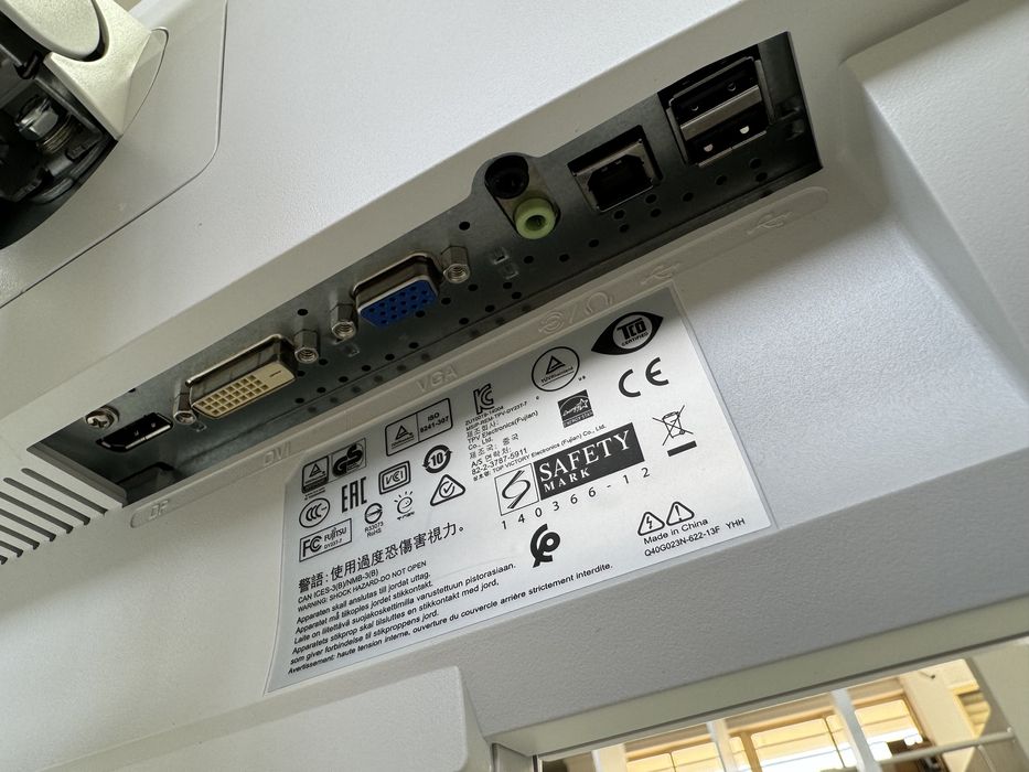 Monitor Fujitsu 23" B23T-7 W-LED IPS (Grade A+) - 1 ANO DE GARANTIA