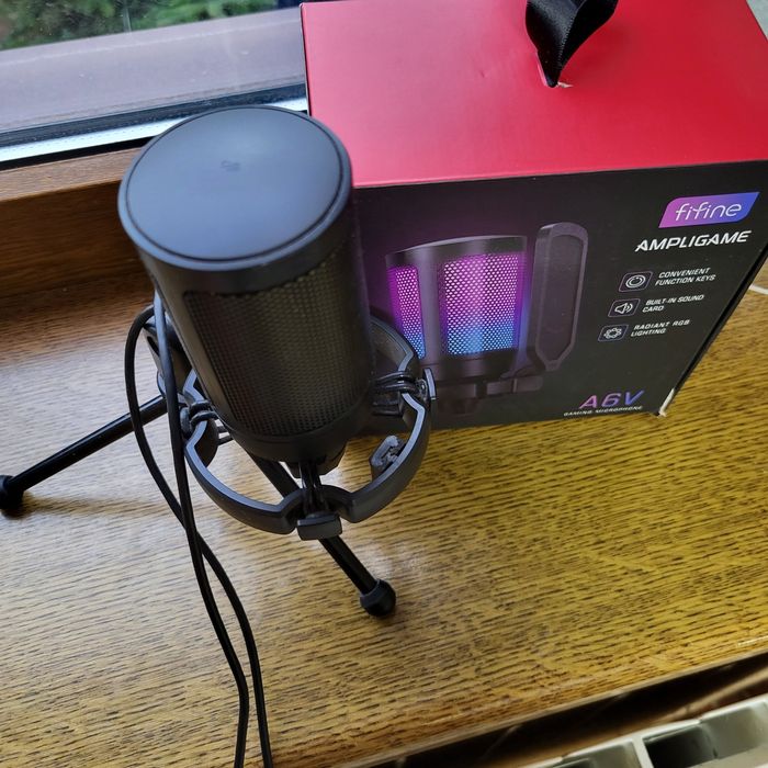 Ігровий мікрофон Fifine A6V