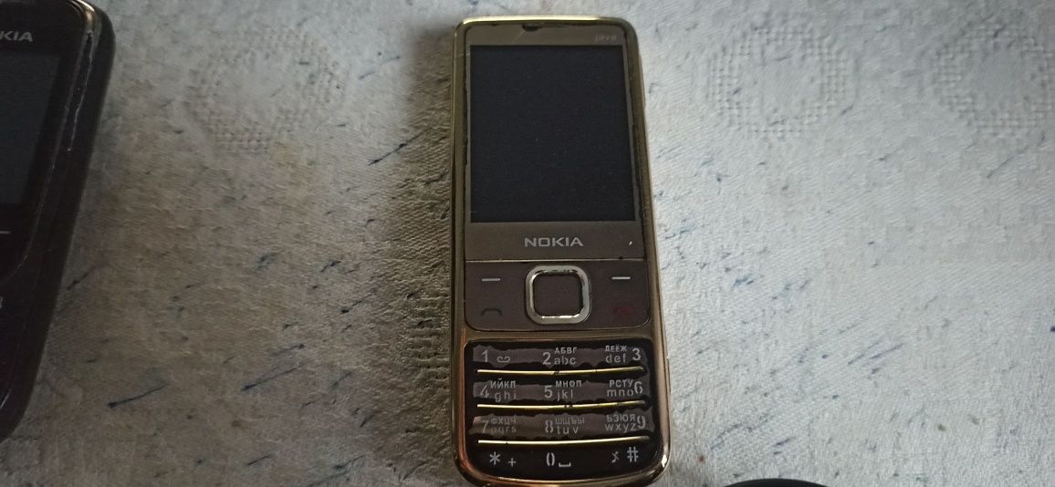 Мобильные телефоны Nokia 6700,6070,Phillips Xenium