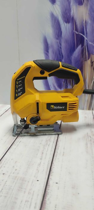 Лобзик электрический KOLNER KJS 750V (1000 Вт, 2900 ход/мин)