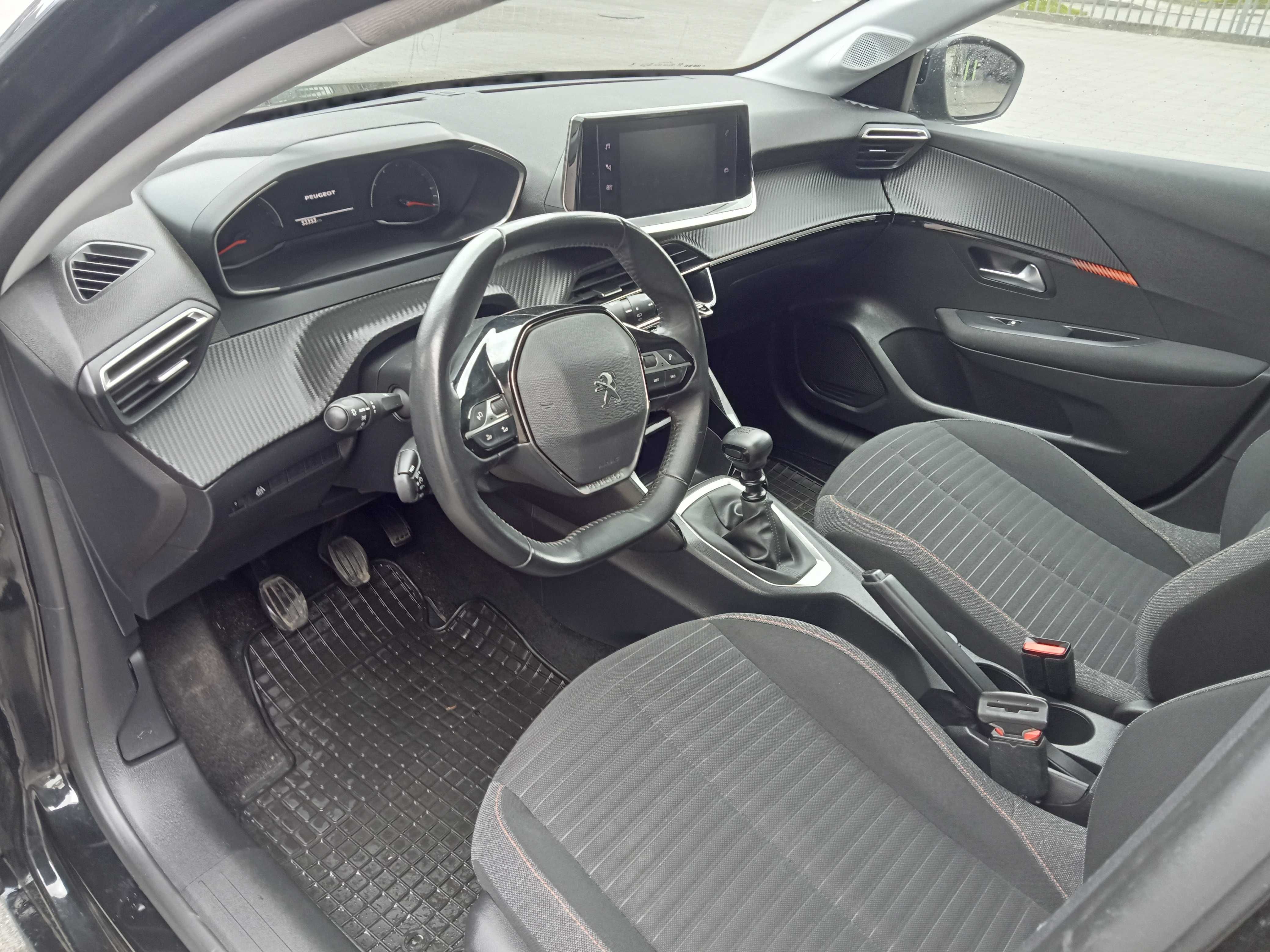 peugeot 208 1.2 turbo