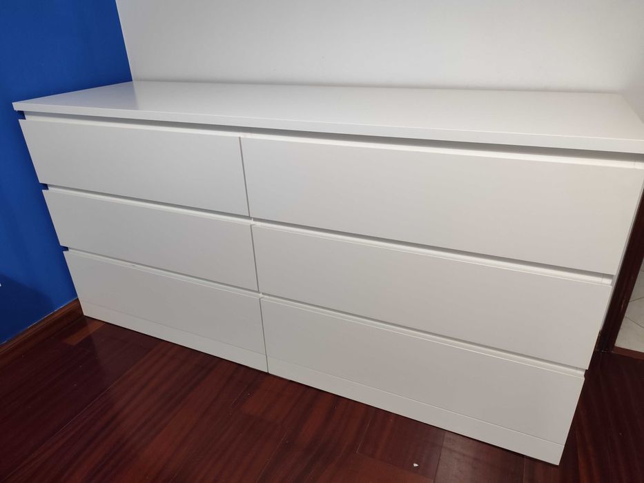 Cómoda MALM IKEA branca